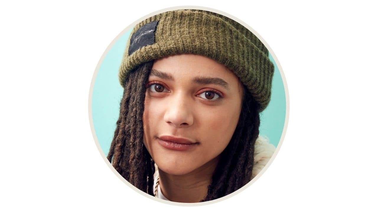 Sasha Lane Height