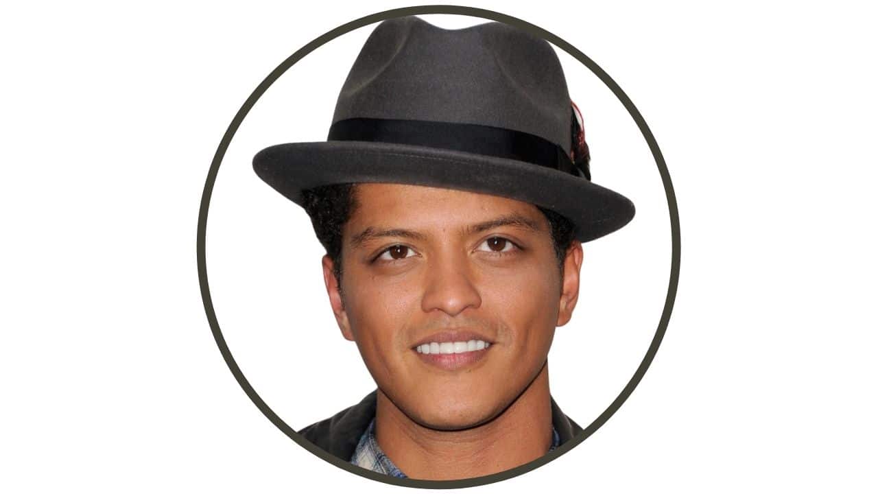 Bruno Mars Height